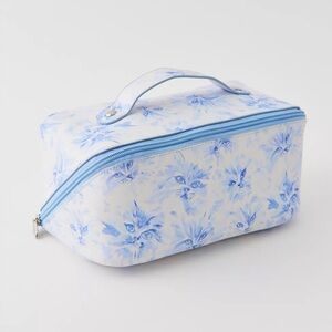 Urban Outfitters UO Watercolor Cats Makeup Bag NWT
